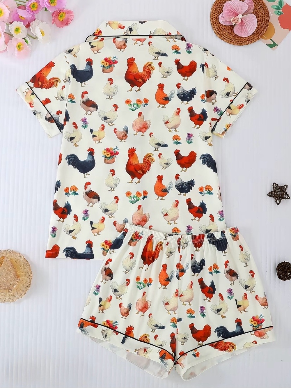 Cream Chicken-Print Short Pajama Set for Women - Picture 2 of 2